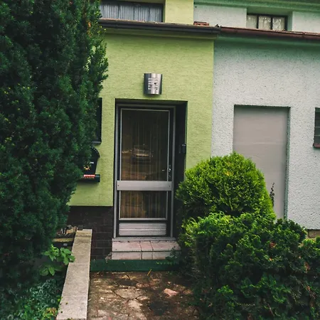 Dum Cestovatele Villa